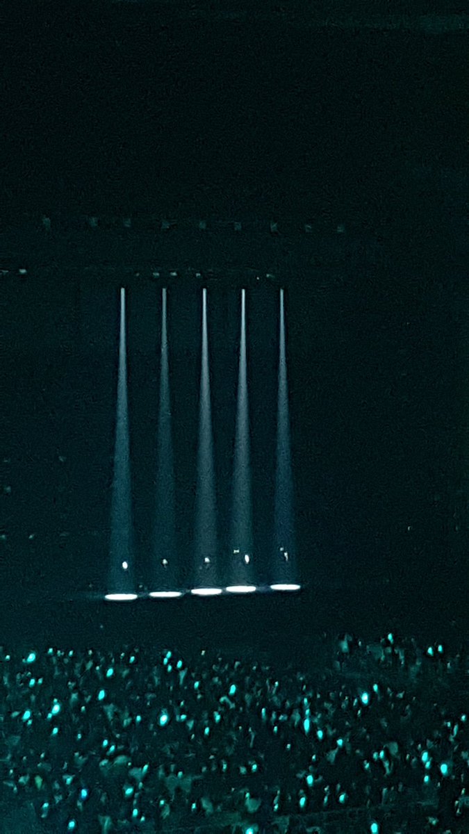 justrolyn's tweet image. SHINee 🌟🌟🌟🌟🌟 #SHINeeWORLDTHEBEST2018