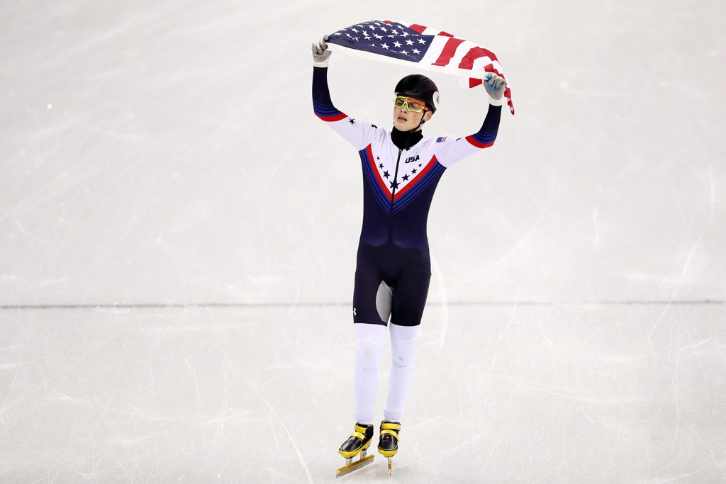 American speed skater survives wild crash near finish to win silver medal on.11alive.com/2o7Mg9q https://t.co/epMd7SCl6f