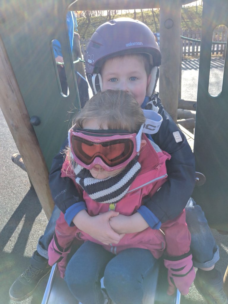 bow_anna's tweet photo. @BBCSport @bbcgetinspired Annie and Freddie re-enacting the bobsleigh. #WinterOlympics #GetInspired #BBCOffPiste #Twins #Fun https://t.co/Jp97zJu5kf