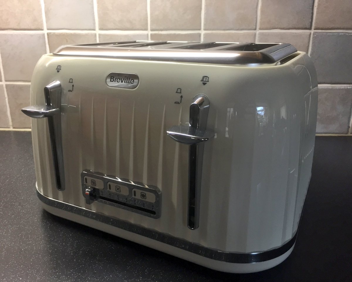 Rustically's tweet photo. Absolutely love our new toaster from @brevilleUK just wish the bread would fit in it!! Not sure if the toaster is too small, or the bread is too big?!?! ๐ #ToasterFail https://t.co/c7GVDgum6R