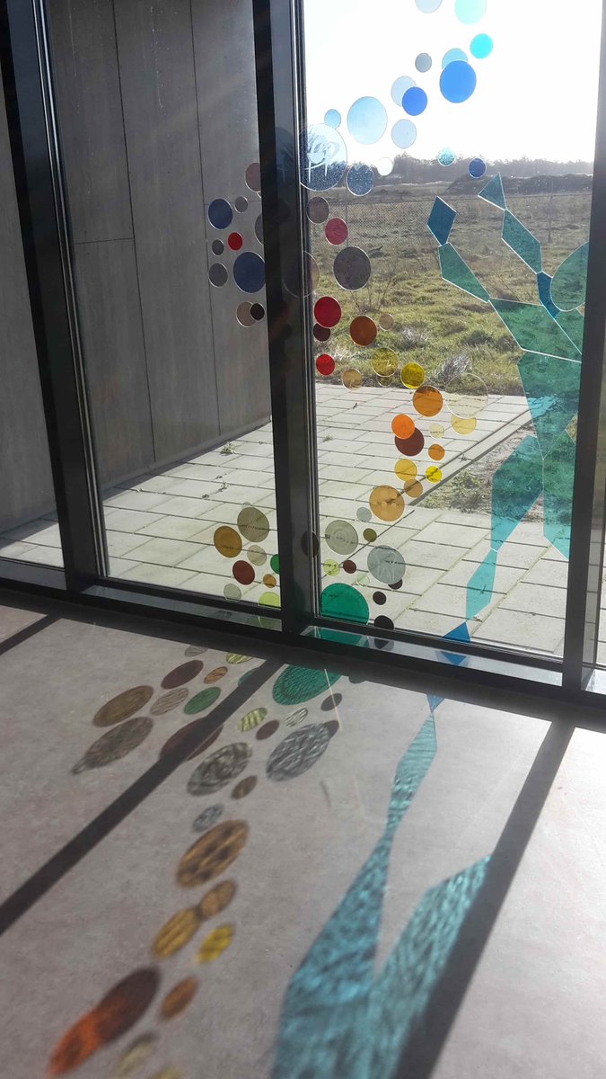 gezondheidscentrumdevroonen.nl >> glasapplique tbv de Vroonen en het KossenLeijenfonds