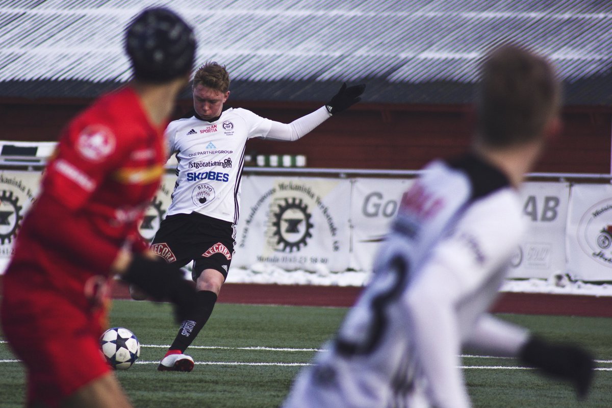 MotalaAIF's tweet photo. Motala AIF - Örebro Syrianska 
4-1 (1-1)
___

1-1 Adam Larsson
2-1 Jonathan Hellqvist
3-1 Adam Egnell
4-1 Johannes Ehn https://t.co/2fjL33f7VG