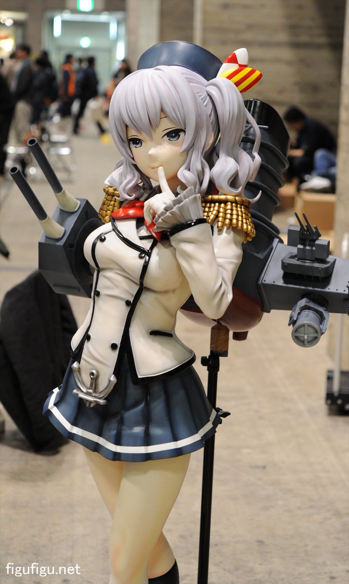 Figufigu びーふるさんの卓の横に展示してあった 等身大の鹿島 なかなか撮影し甲斐のあるフィギュアですが スタッフの方に聞いたところ 3dプリンタからの出力品で全部磨いたとの事 撮影時にきょろきょろしている人がいて もしかして と思ったら Figufigu びーふるさんの卓の横に展示してあった 等身大の鹿島 なかなか撮影し甲斐のあるフィギュアですが スタッフの方に聞いたところ 3dプリンタからの出力品で全部磨いたとの事 撮影時にきょろきょろしている人がいて もしかして と思ったら