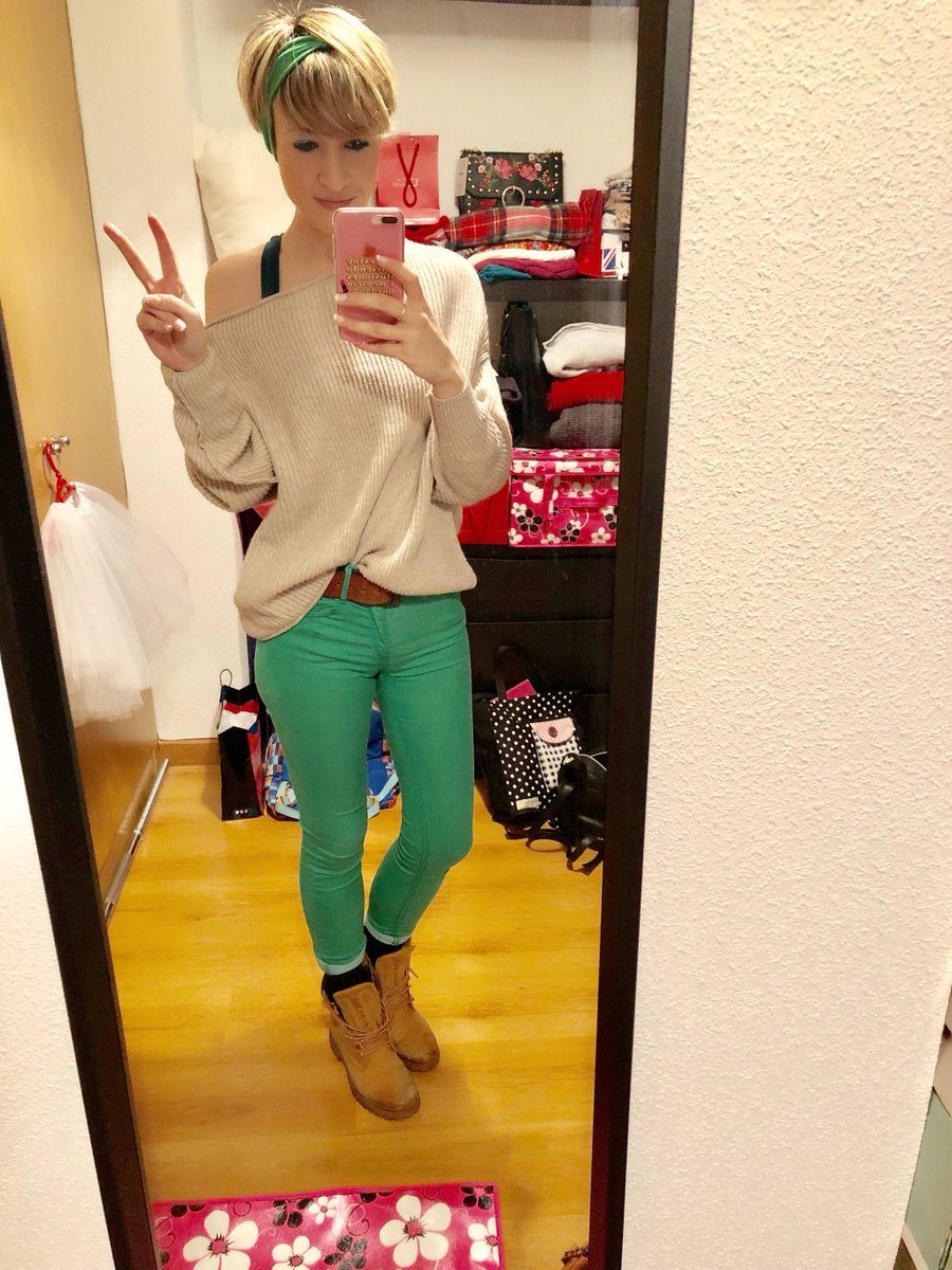 Looks de la semana 👖👕👚👠👗 elvestidordejulieta.com/2018/02/18/loo…