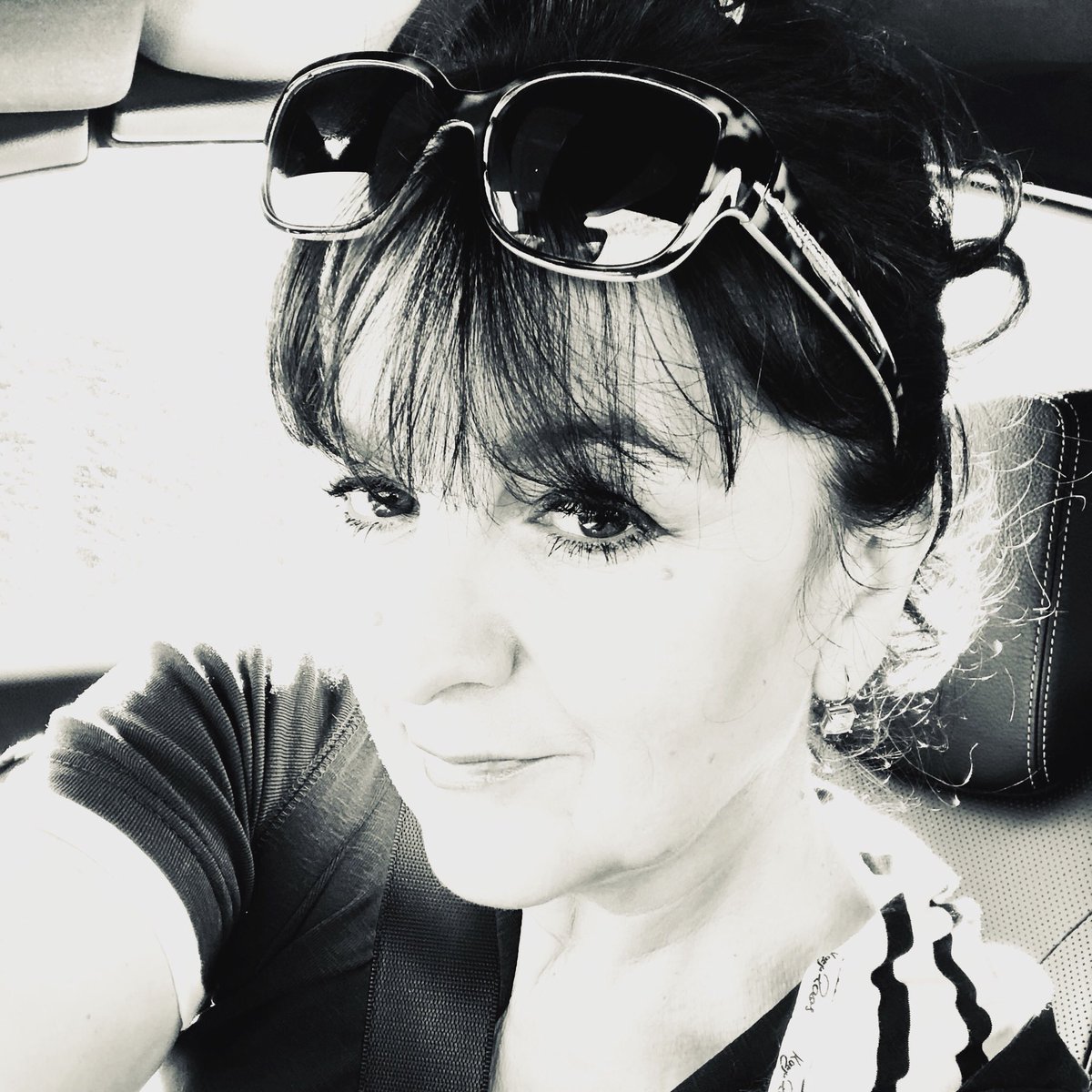 KBambury's tweet photo. Finally the sunglasses have come out #bringonspringtime https://t.co/LsHzQ2AxEa