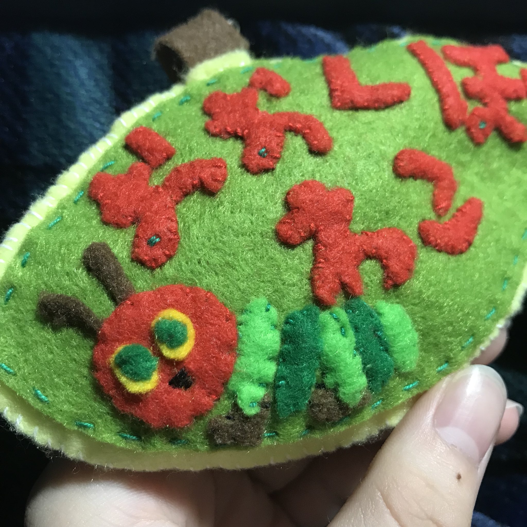 わ こ Sur Twitter 明日からの実習一緒に頑張ろうね 手作り名札はらぺこあおむし わ こ Sur Twitter 明日からの実習一緒に頑張ろうね 手作り名札はらぺこあおむし