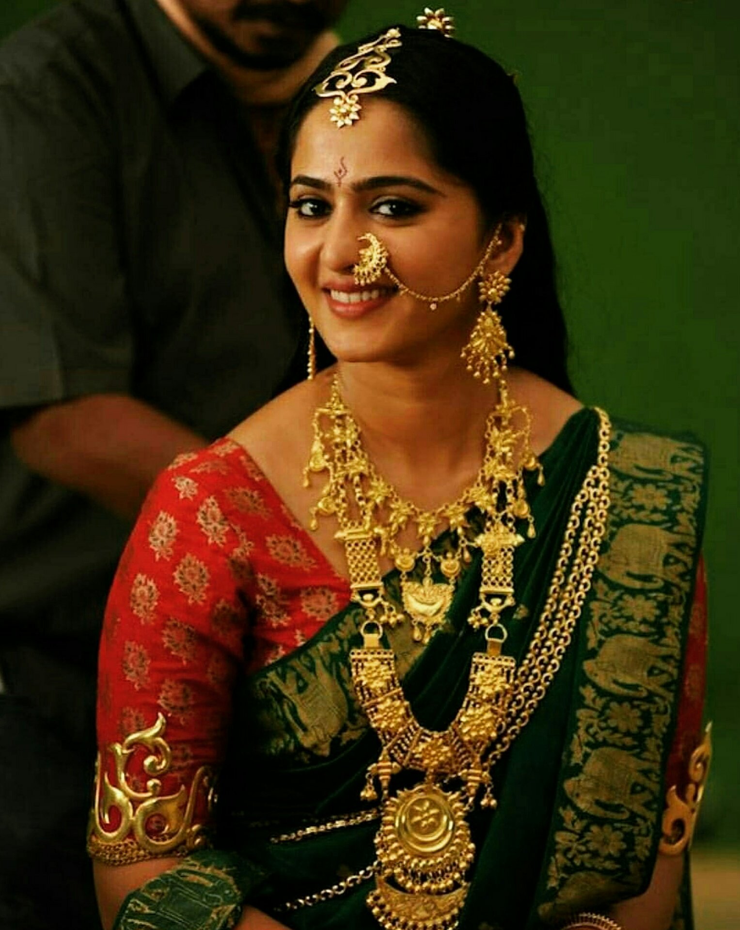 Devasena shop jewellery set