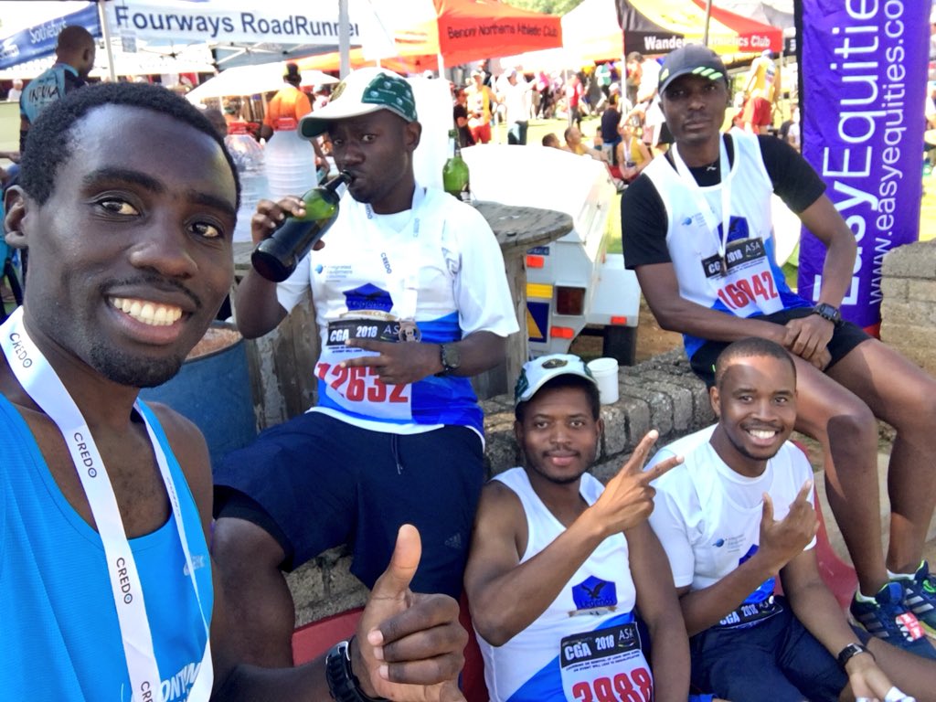 babaLatitia's tweet photo. #IMoveMe #ASICSFrontRunner
.
21km Position 8 time 01:16:13
.
@Pirates21km those hills came at the right time when I needed them testing my fitness. Love it the 9-10 km hill is the bomb. We don’t fight the hills we negotiate. #NOOSA_FF #ASICSFrontRunnerZA .
@ASICS_ZA @ASICS_FR https://t.co/x0hdwej5JB