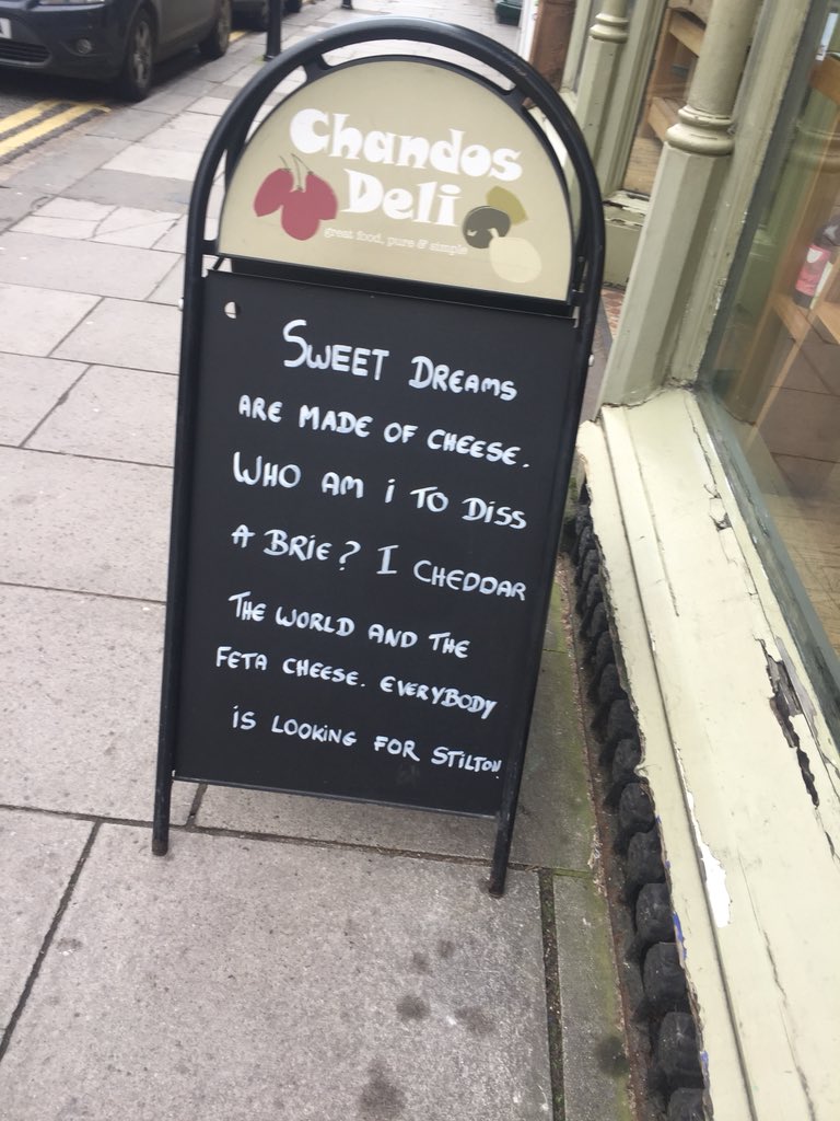 FMHursty's tweet photo. Day out in #Bath but always on the lookout for good #blackboardbants @45_coffee @sampsons_carl @the_brewersarms https://t.co/vhuZRSld90