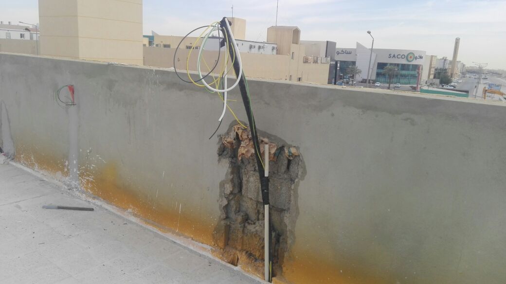 Ellianac_SA's tweet photo. اعمال تمديد النحاس واسلاك الكهرباء لتكيف #سبلت جداري.

#الرياض #جودة_مضمونة #دقه_عمل #هواء_نقي #صيانه #مقاولات #مقاولات_تكييف #صباح_الخير #المهندسين #مكيفات #مكيفات_مركزي #مطاعم_الرياض #تكييف_مركزي #تكييف_اسبيلت #مكيف_سبليت https://t.co/owHf7rihVB