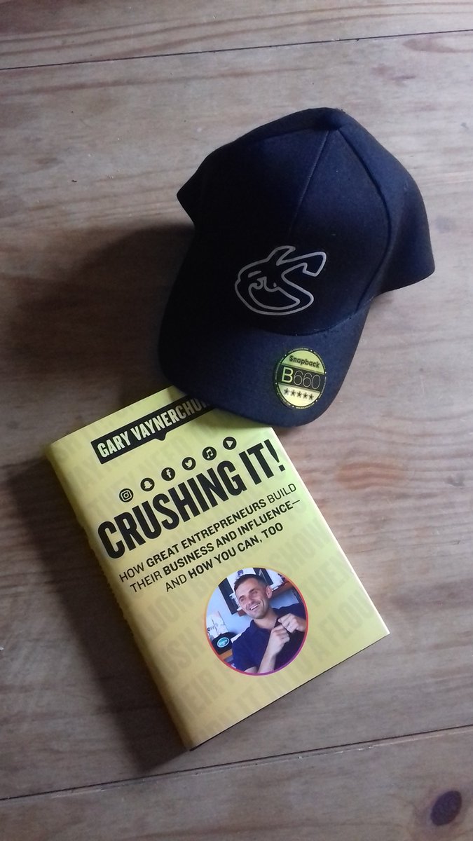 DRESDECO's tweet photo. Also want to design his next shoe LOL. Salute @garyvee #book #booklife #publication #hardbook #hardcopy #inspiration #influential #entrepreneur #mentor #success #hustle #startup #passion #mindset #hardwork #successquotes #motivationalquotes #garyvee #teamgaryvee #DresdecO https://t.co/Y70cNqUPwD