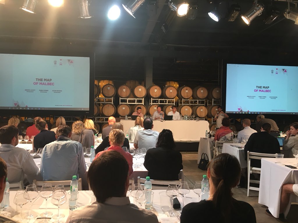 Have long wanted to understand the subtleties of #Malbec - here’s our chance this morning with 19 different styles from different clones, sub-regions and altitudes @winesofarg #WinesofArgentina #MWinArgentina2018