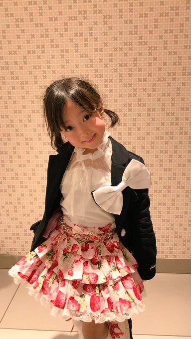 八束さくらのTwitter画像26