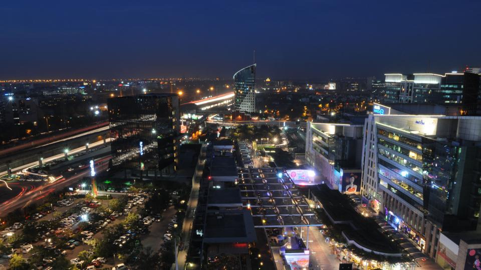 TownRealEstate8's tweet photo. #RealEstateDO you know #Gurgaon is one of #developed city in our #country
and one of the biggest hub in the #Information #Technology
Thum up if you like this image
#Realtor
#Realty
#Broker
#ForSale
#NewHome
#HouseHunting
#HomeSale
#HomesForSale
#Property
#Properties
#Investment https://t.co/aT1VpuHerj