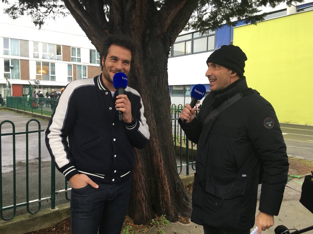 camilleemes's tweet photo. 8h de car... Allez go écouter #EnBalladeAvec @Amir_Off sur @Europe1 avec @nikosaliagas ! 😋
Beaucoup d'avis positifs sur Twitter, j'ai hâte de découvrir cette vidéo qui doit être riche en émotions 😁😍
➡️https://t.co/g6l54GPz7u https://t.co/p3aXRxSn8G