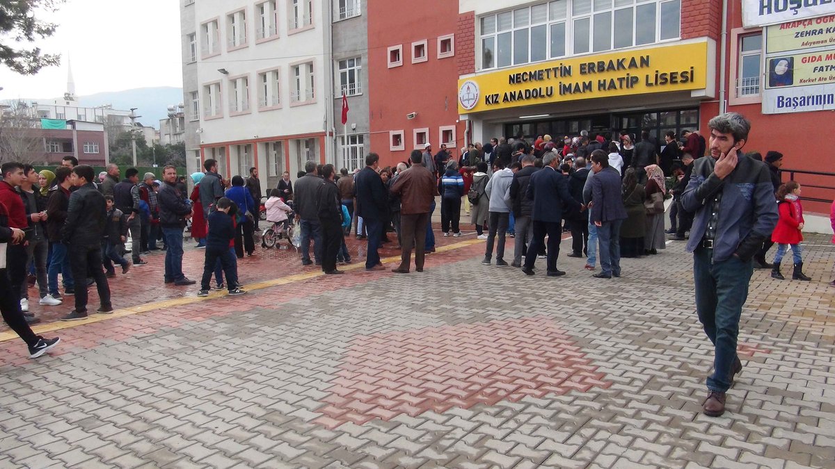 Peygamber Sevdalıları Platformu tarafından tertip edilen #SiyerSınavı Osmaniye' de yüzlerce kişinin iştirakiyle tamamlandı.