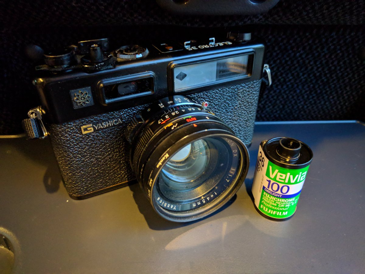 olympus0823's tweet photo. 今日やっとVelviaを使い切った https://t.co/qR9IlepgqA