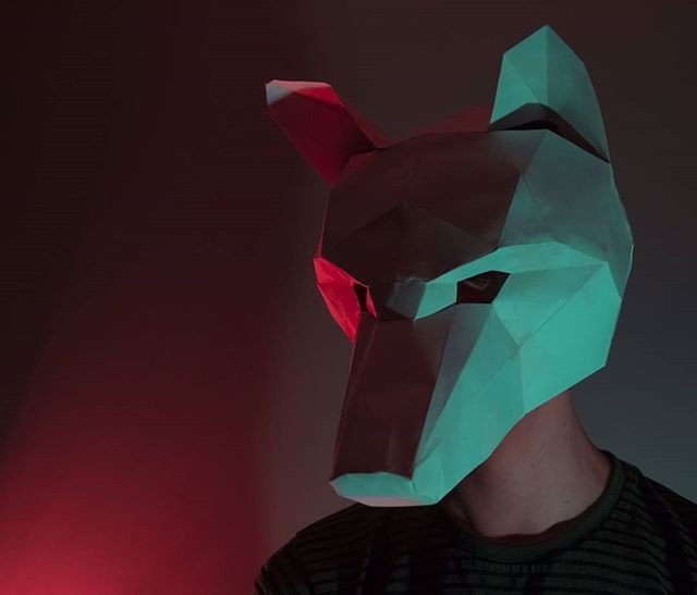 saibaken's tweet photo. md: @ashap_57
.
.
.
.
.
.
#f4f #l4l #red #teal #mask #wintercroft @wintercroft #dark #lights #anaglyph  #portrait #photoshop https://t.co/FZKtqeg9xA https://t.co/CiTtaC1TZy