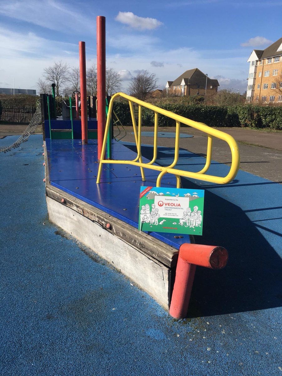 GraysPhoenix's tweet photo. After 2years of waiting the works for a new playground on the #Grays river front are about to start. A massive THANK YOU to @lmallchin for her amazing job with all the bureaucracy. Also thanks to @VeoliaUK @KempstersSales and Griffin Estate agencies and all the other contributors https://t.co/ASklPnbQw4