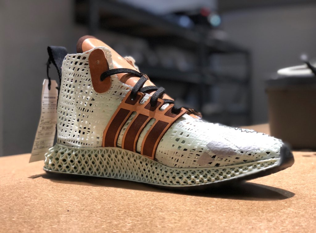 perfect_shoe's tweet photo. The latest work up!! π₯
#adidas #MakerLab #BrooklynCreatorFarm #RowDTLA #747WarehouseSt #allstar2018 #futurecraft
#lordboot
https://t.co/uLhc88H2hH https://t.co/jXIczHv7Tf