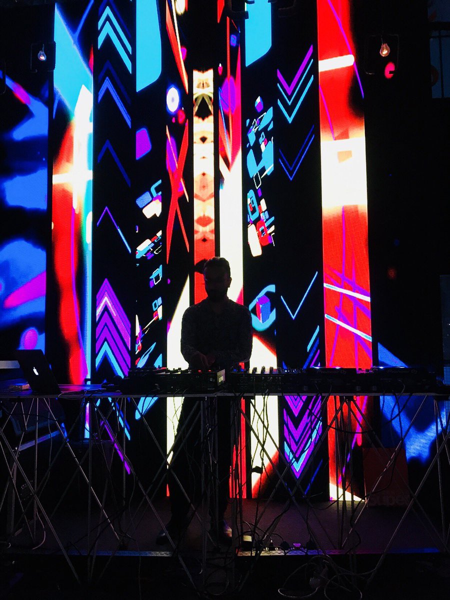 CMEindia's tweet photo. Likwid has kicked off his set here at @sLick_IN ‘s #ADayOfsLick Day 2.

Up Next : @blottin https://t.co/eXZd7ds7gI