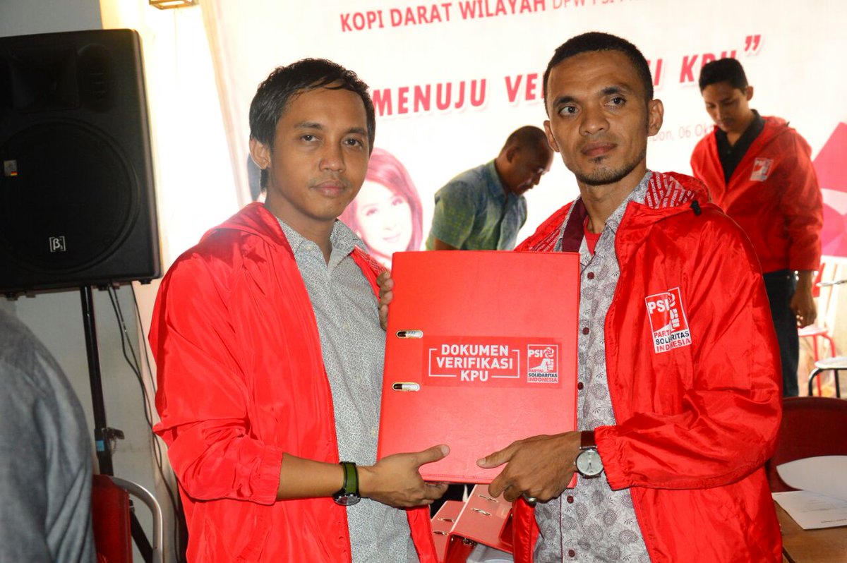 PSIMALUKU's tweet photo. Perjalanan panjang, akhirnya #PSInomor11 https://t.co/InpTtodiEQ