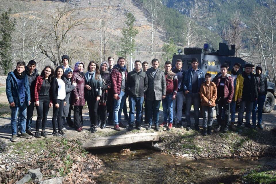 APozanti's tweet photo. Ak Parti Pozantı Yeni Seçmen Başkanlığı Olarak Düzenlediğimiz Kaynaşma Ve Tanışma Programını  Gerçekleştirdik Programımıza Katılan Gençlik Kolları,Kadın Kolları Başkanlarımız Ve Yönetimlerimize Ve Yeni Seçmen Teşkilatımıza Teşekkür Ederiz @selcukkcoskun @TrkogluMustafa https://t.co/ptB95blDZ7