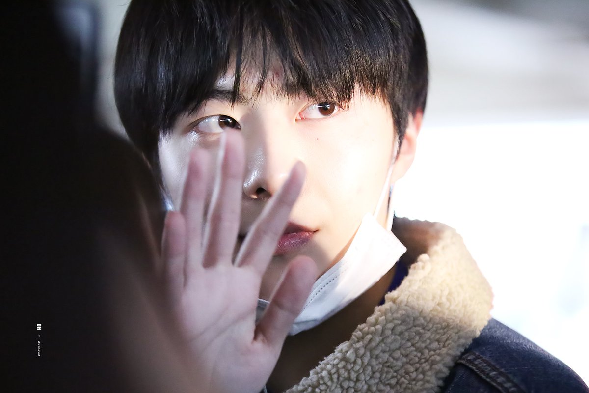 DH tweet media