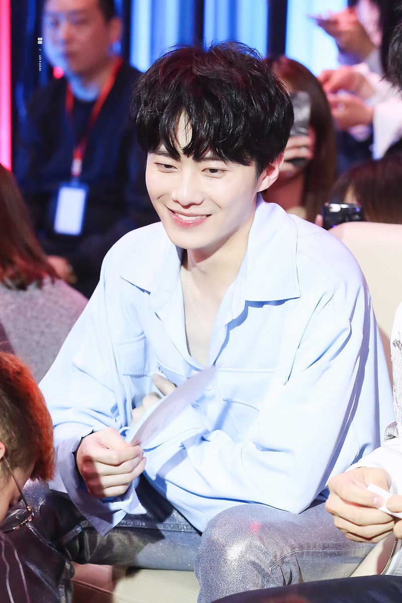 DH tweet media