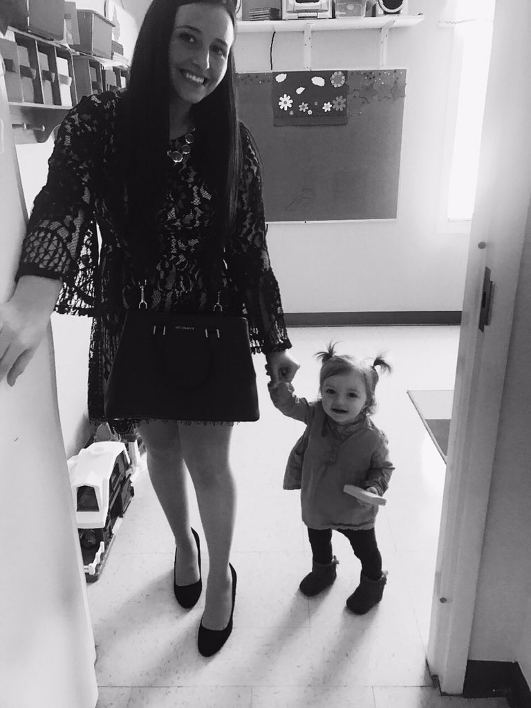 ayekayholden's tweet photo. happy sunday y'all 🌞 we love us some Jesus and being outdoors 💛 forever blessed for this life He has gave me &amp; blessed to be a mom to this princess. https://t.co/hm39Gvco20