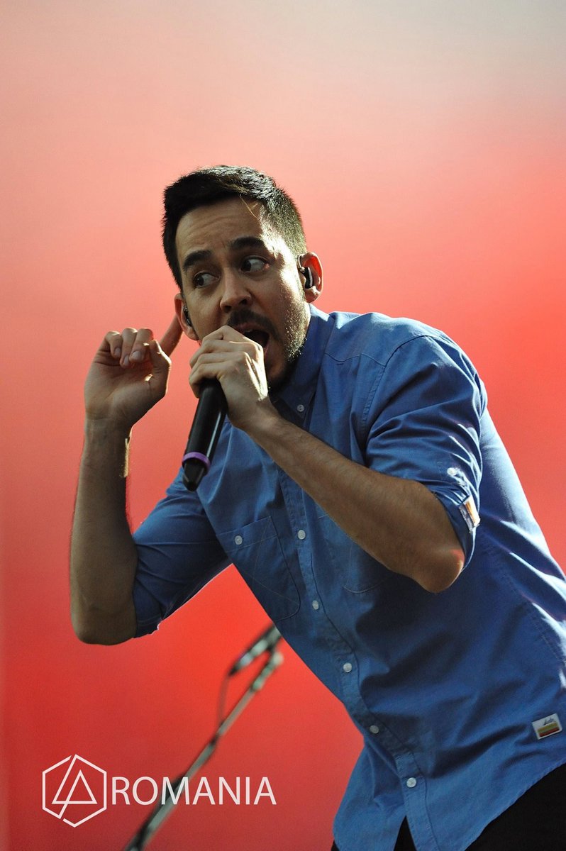 LP_Romania's tweet photo. Proud of you, Romania! 💙💛❤️
- Bucharest - top 10 cities in Europe / #22 🌎;
- Romania - top 10 countries in Europe / #25 🌍.
Let's get LOUDER! 🤘🏼🎙👊🏼
DEMAND @mikeshinoda here: https://t.co/Q7w7GdtWTR
#PostTraumaticTour
#MikeShinodaInRomania
#PostTraumaticInRomania https://t.co/t1Cmx1SESt