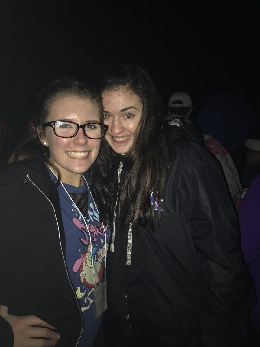 _karli_jean's tweet photo. GFI was probably the most fun I’ve had in a while, it was such a blast and I met a ton of amazing people. I wouldn’t wanna sing the national anthem and a bunch of 80’s songs at the top of my lungs with anyone else. ♥️ #GFI2018 @KYYMCA https://t.co/iSKYQXaGat