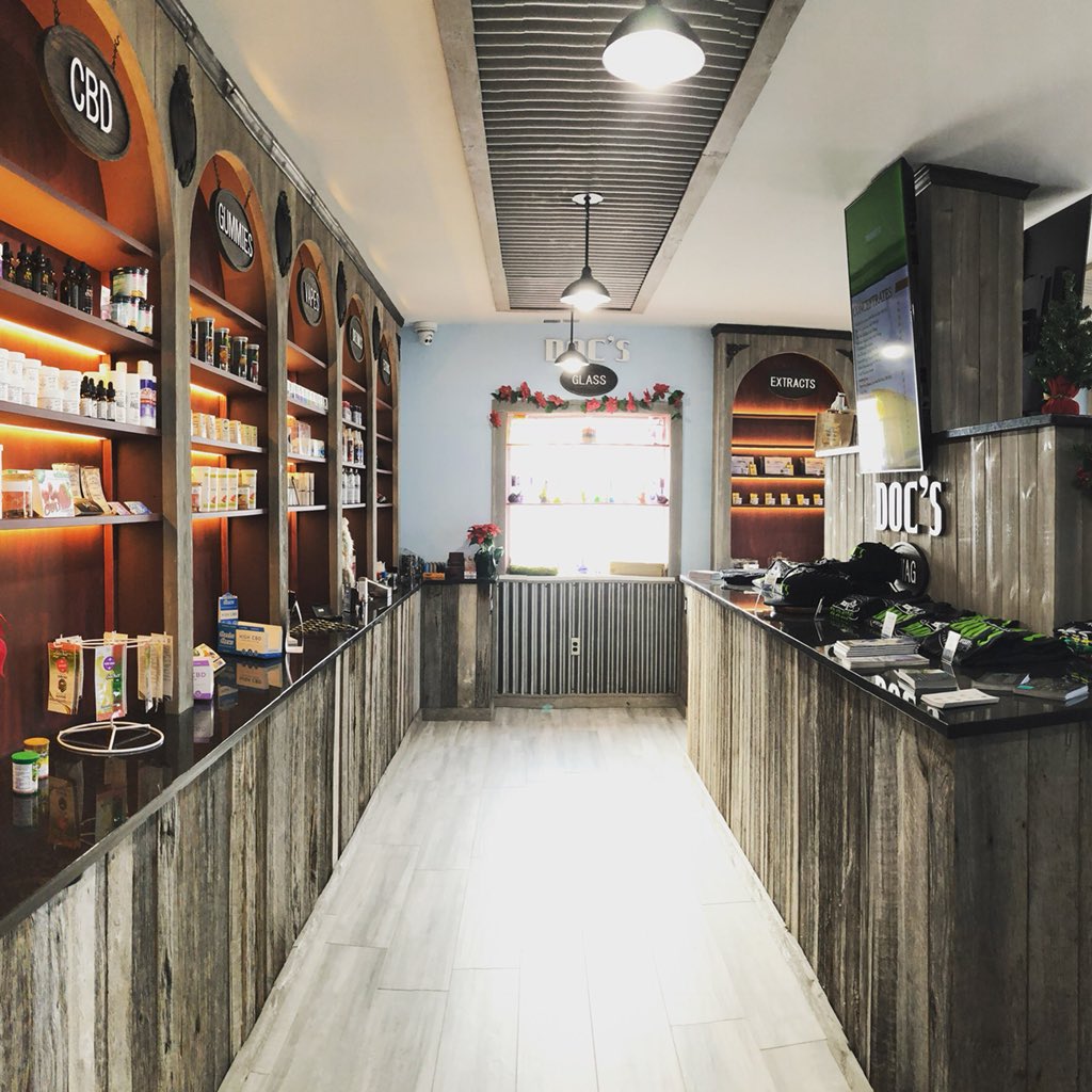 👉Avalanche Game in Denver today! 
🏒Stop by Doc’s Globeville <a href="/DocsGlobeville/">DocsApothecary Globeville</a> on your way in to the <a href="/Avalanche/">Colorado Avalanche</a> game at The Pepsi Center🏙

#thecan #Denver #avalanche #hockey #MedicalMarijuana #cannabisandbeer #Cannabis #mmj #Colorado #sundaymotivation