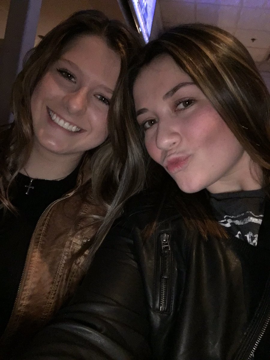 emmaryan35's tweet photo. Happy Birthday too the one I️ hated most in 6th grade and now is my go to and my rock!! Love you ❤️❤️#pokey  @LilySmalley https://t.co/XcFRJzcuAN