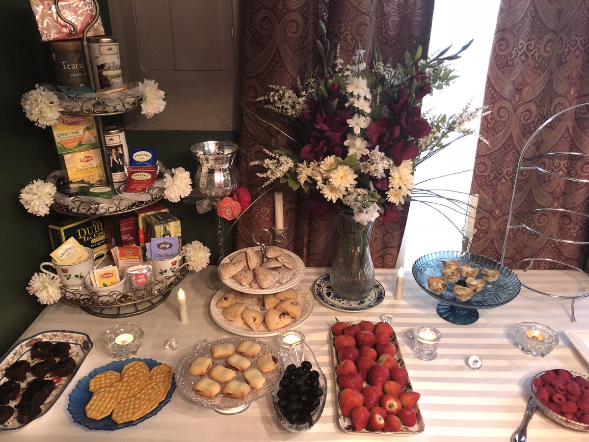 moritz_susan's tweet photo. #TeaPartyFun ☕️ https://t.co/Hlq9QSFYis