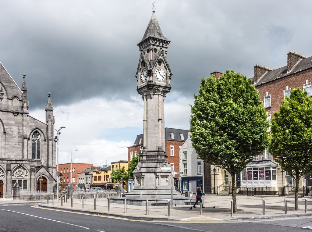 AnFocal_UL's tweet photo. Limerick Tops European Cities of the Future Rankings
#Limerick #Ireland #FinancialTimes #fDiReport
https://t.co/cAt59xJ9lb https://t.co/95r8y2rVAI