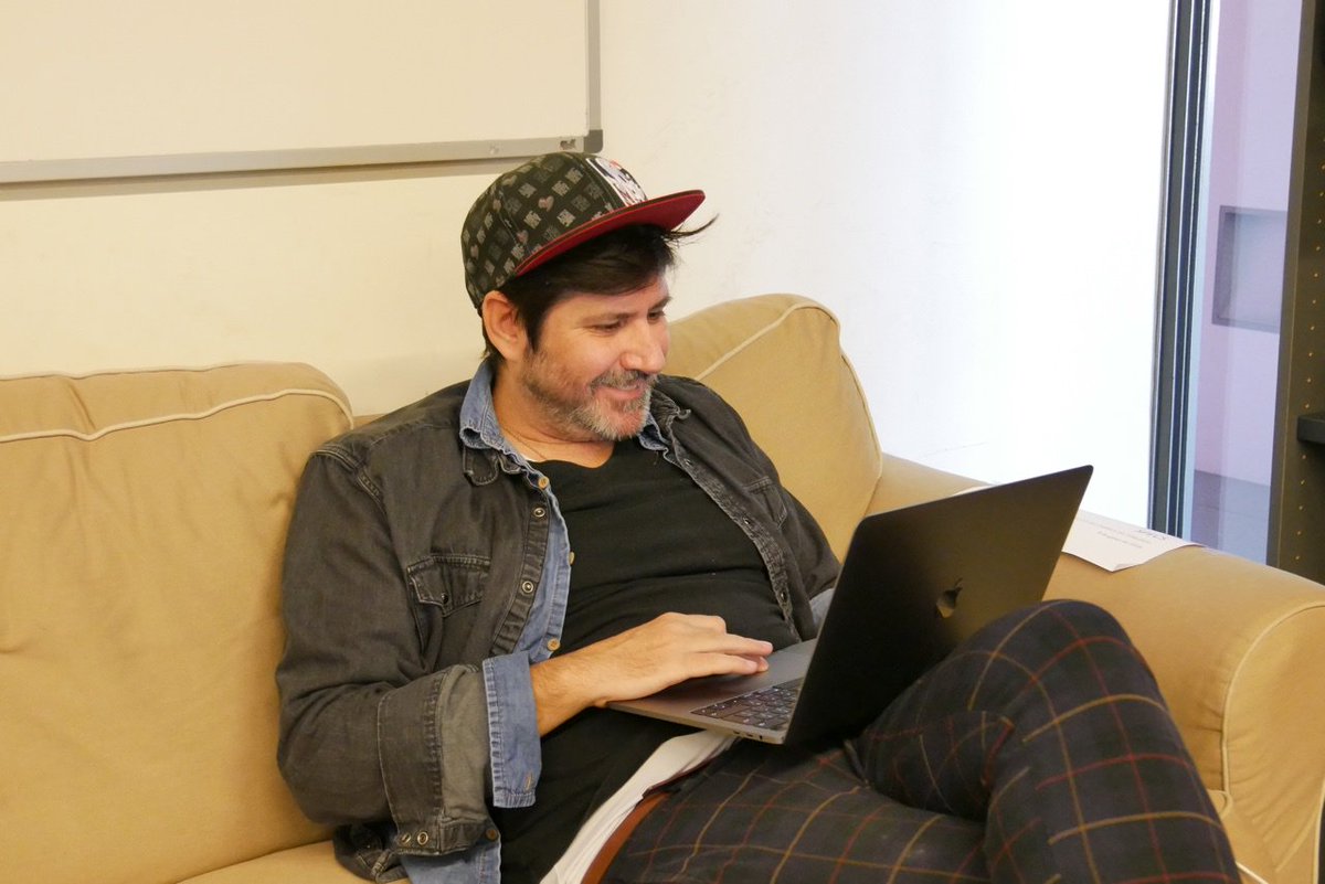 protopixelbcn's tweet photo. Last moments of hacking! At 19h our #hackers will present their projects at UPF Campus Poblenou and the winners will be announced! #hackthelightup #LlumBCN18 #lighting https://t.co/t6g0LjfTnM