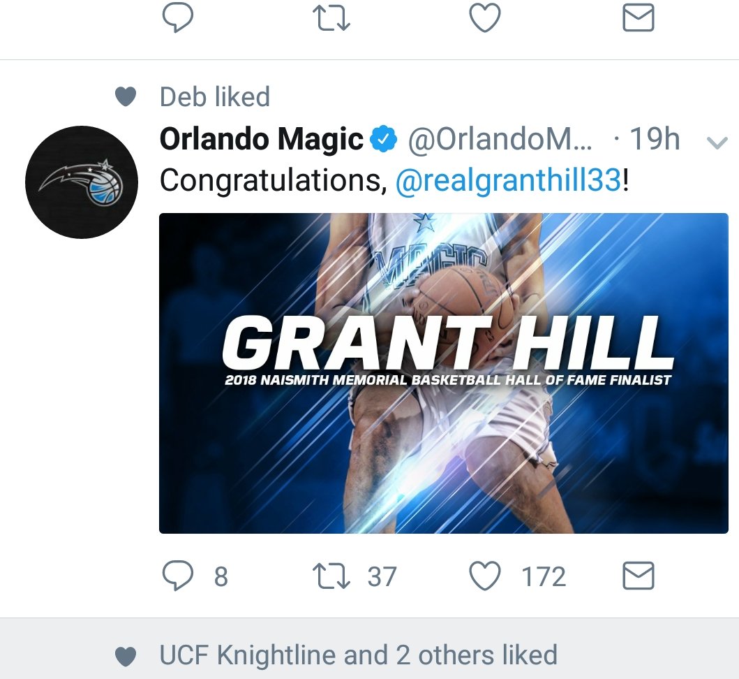 TheJerryDaniels's tweet photo. They will pretty much let anyone in that Hall of Fame wom't they. #GrantHill #BasketballHallofFame
#NotSoMagical #BrokenHill https://t.co/Wm2Jc930wz
