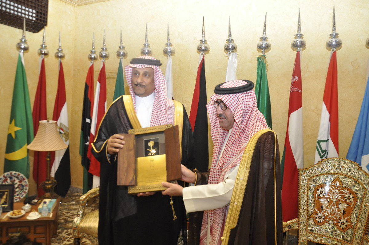 Arabtourism_org's tweet photo. اليوم بمقر المنظمة العربية للسياحة زيارة وفد امارة القصيم برئاسة سعادة وكيل الامارة وكان في استقبالهم فريق عمل المنظمة برئاسة دكتور بندر بن فهد الفهيد  رئيس المنظمة . https://t.co/ll2XESJvyI