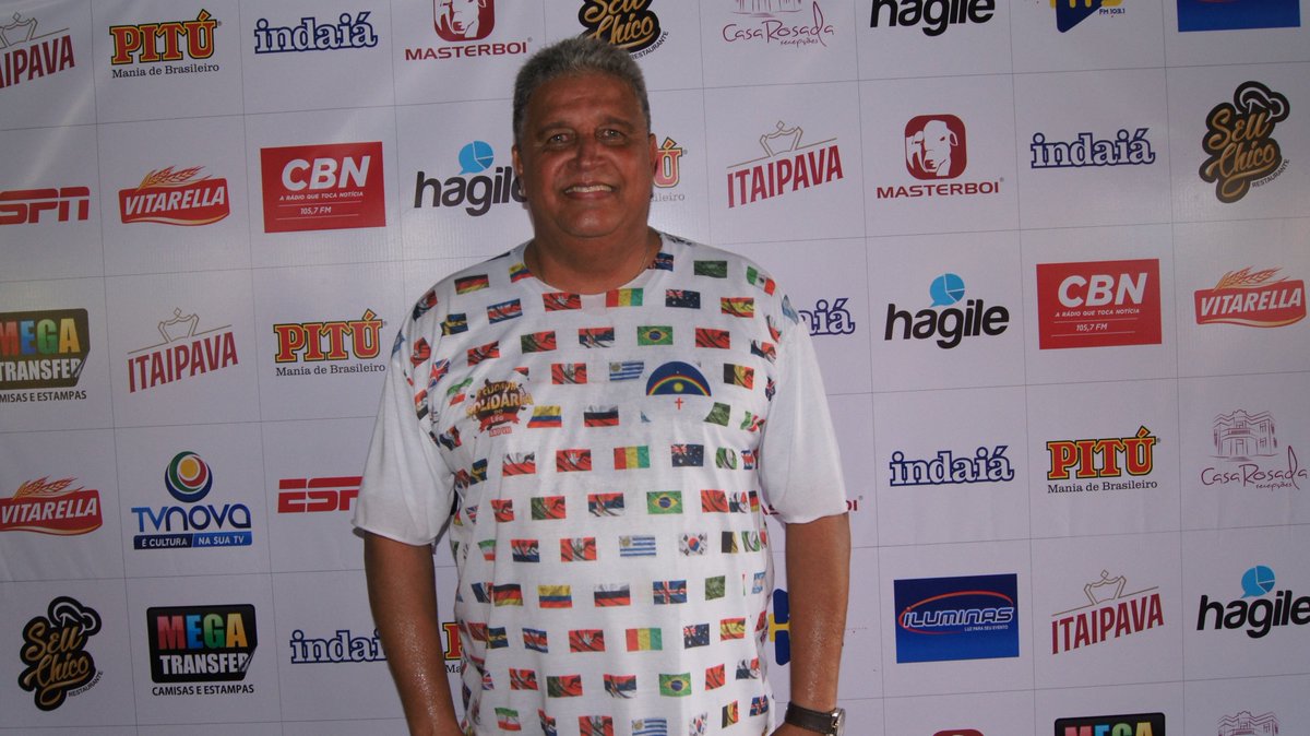 medradoplay's tweet photo. #feijoadadoleo #leomedrado #selecaodoradio #omedrado #caxangagolfclub #solidario #carnaval #recife #pernambuco #hagile
#pitu #masterboi #vitarella #rodrigoraposo #almirrouche #itaipava #cbn https://t.co/pJij7Rydb1