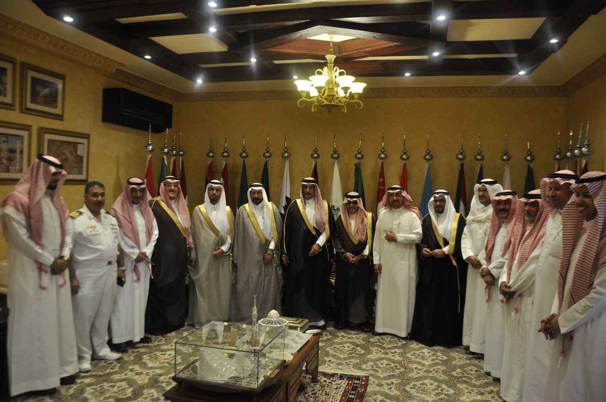 Arabtourism_org's tweet photo. اليوم بمقر المنظمة العربية للسياحة زيارة وفد امارة القصيم برئاسة سعادة وكيل الامارة وكان في استقبالهم فريق عمل المنظمة برئاسة دكتور بندر بن فهد الفهيد  رئيس المنظمة . https://t.co/ll2XESJvyI