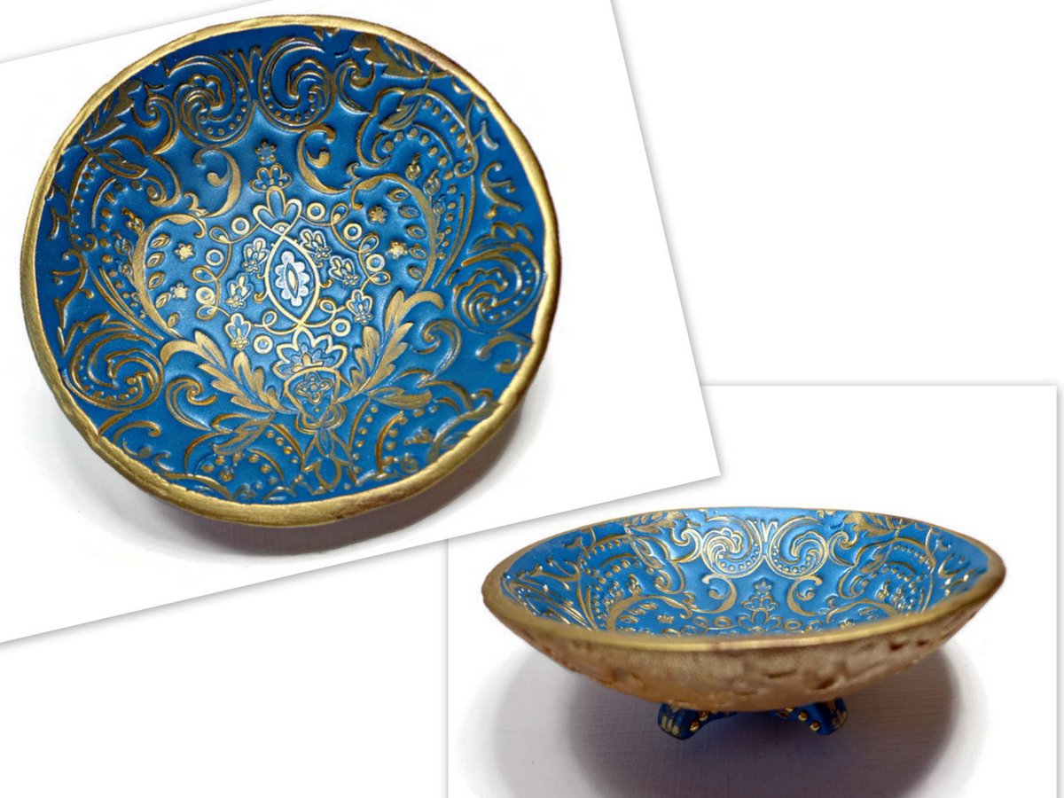 BeadazzleMeClay's tweet photo. 5 Star Review! ★★★★★ "Fabulous work! I love your work! Fast shipping I’ll be back for more!" Bobbi https://t.co/BnCONVgHzx #etsy #jewelry #teal#lovefriendship #gold #engagement #engagementringdish #polymerclay #customringdish #handmaderingholder https://t.co/oEZ6tJ8hCm