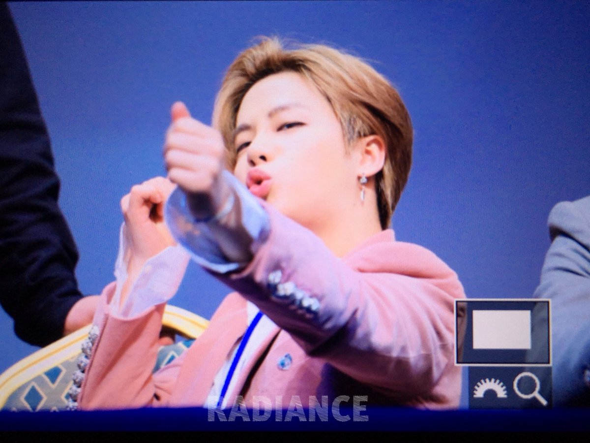 Radiance_JH's tweet photo. 180218

#진환 #iKON #JAY https://t.co/dem3YQMWHi