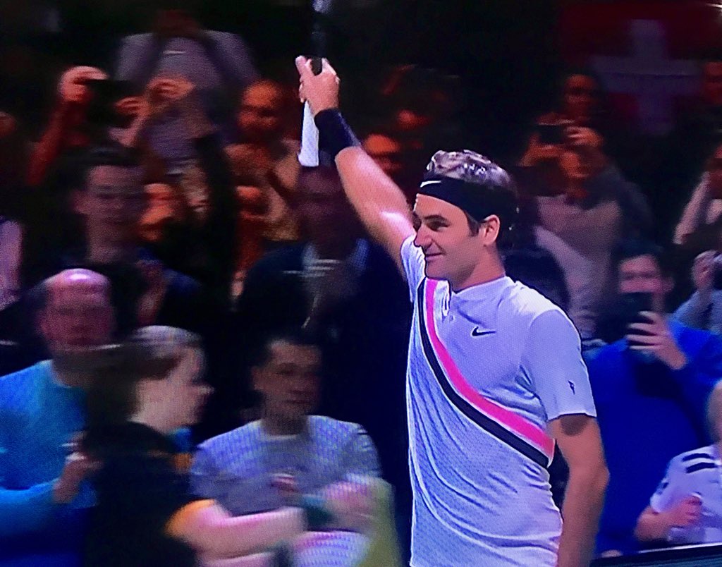 LalaonlyI's tweet photo. 3rd 🏆 in #Rotterdam and 97th title 4 @rogerfederer 
He is on 🔝 of the 🌏
#abnamrowtt #FedererNumberOne 
#Federer1 https://t.co/ijhlcMZeEJ