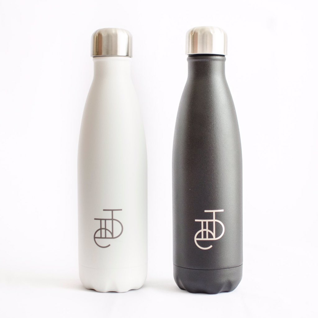 tiideswim's tweet photo. Check out our new collaboration with Chilly's bottles. Helping to keep your drink cold for up to 24 hours or hot for up to 12 hours. Great for those long days on poolside or early mornings or for just every day! We haven't got many so be fast! 👀💨 https://t.co/xkKq6Nf8gp https://t.co/oKaLXYufv3