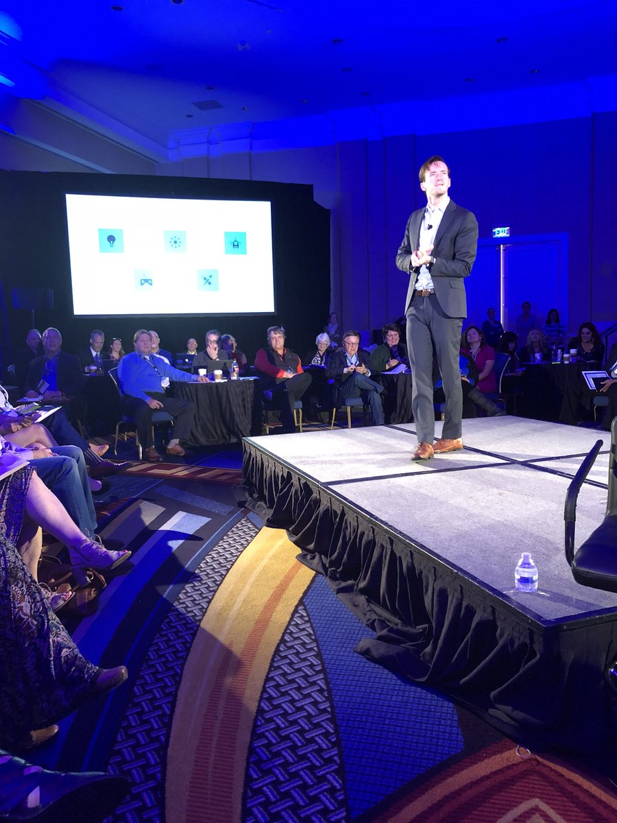 mrs_erin_king's tweet image. @drewtarvin (and his computer) KILLED. Genius. Hilarious. Wow. #ComedyGoals #CreativeStructure #NSA18
