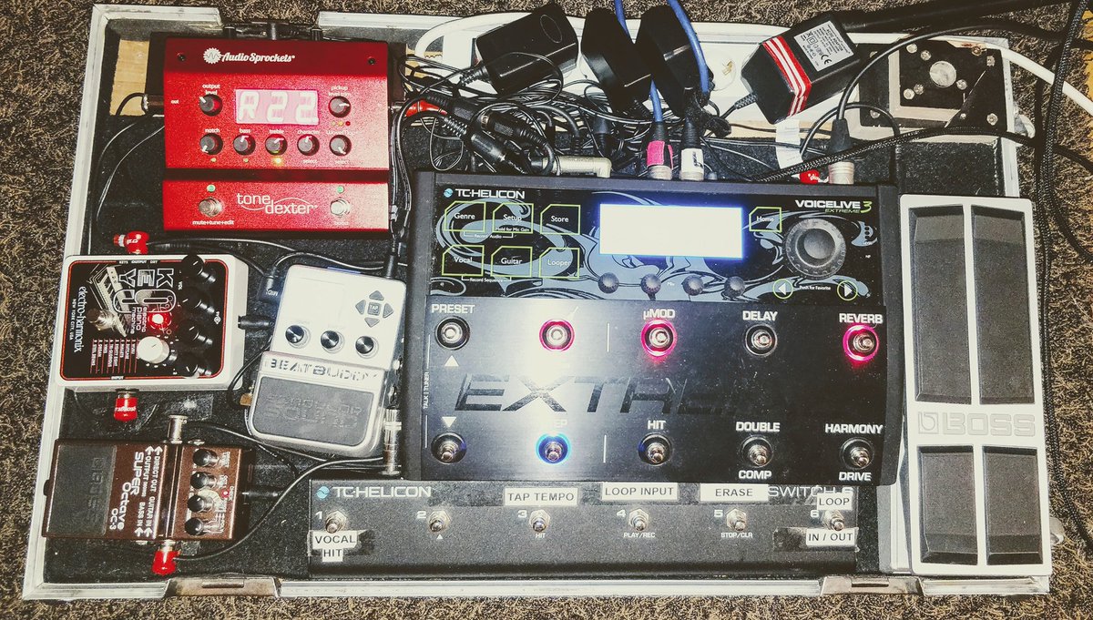 tchelicon's tweet photo. #Sundayfunday starts with you favorite TC-Helicon effects pedal. What's yours? Thanks for sharing this beauty, Janne Koskela. π€πΆ#VL3X https://t.co/I1NrnDClVr