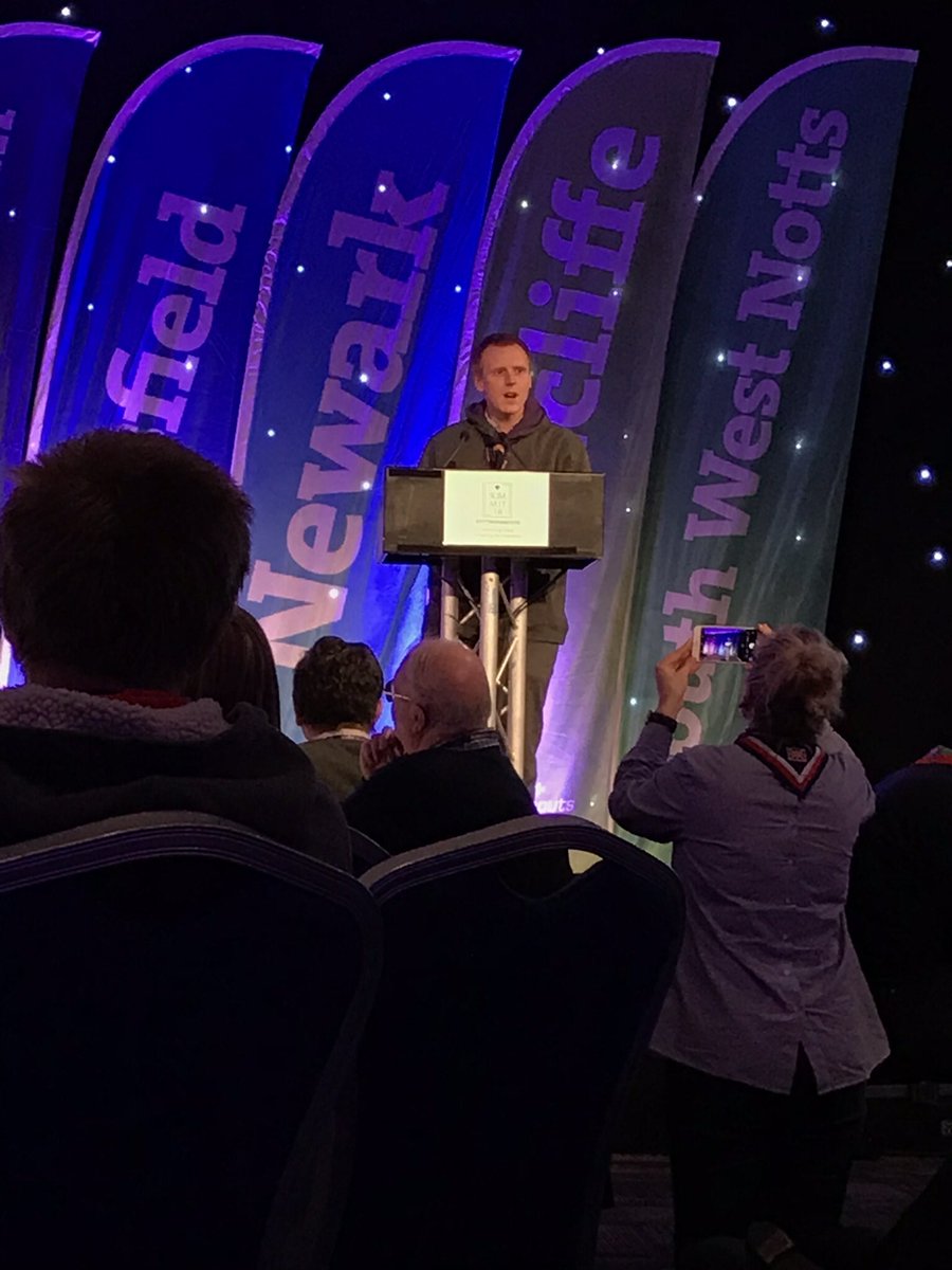 Molly Kent tweet media