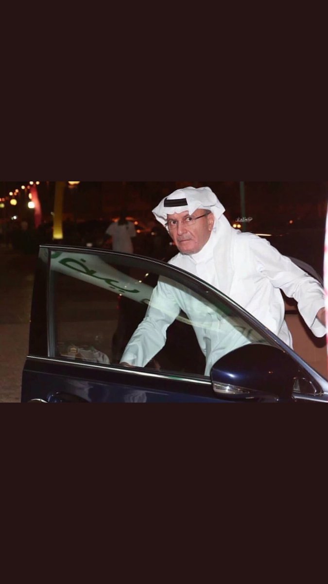 1394fars's tweet photo. ليس هناك اختراق 
بس في ناس كانت بتلعب في الاهلي حكم . 
جاهم الرمز وقلبها عليهم كبوت وبسرواتهم 😂🤣😂🤣💚💚 #الرمز_خالد https://t.co/cBSoC1xlLr