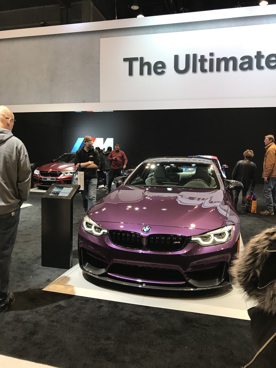 ForbiddnDounut's tweet photo. Kinda fell in love with this car. The color is hard to capture with a photo. #cas18 #XFINITYFast @ChiAutoShow https://t.co/tlSZt1icL8